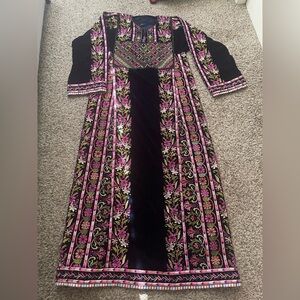 Palestinian embroidered velvet thobe
